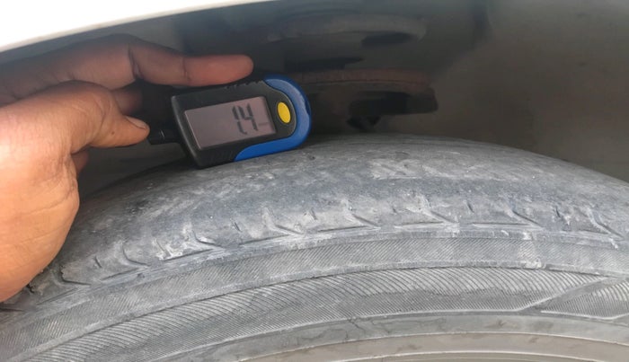 2012 Maruti Ritz VDI, Diesel, Manual, 1,77,708 km, tyre