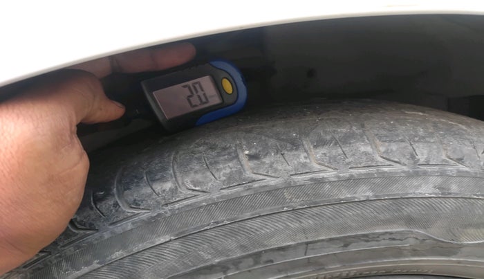 2012 Maruti Ritz VDI, Diesel, Manual, 1,77,708 km, tyre