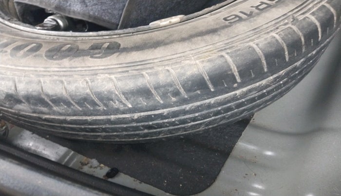 2022 KIA SELTOS HTX PETROL 1.5, Petrol, Manual, 60,839 km, tyre