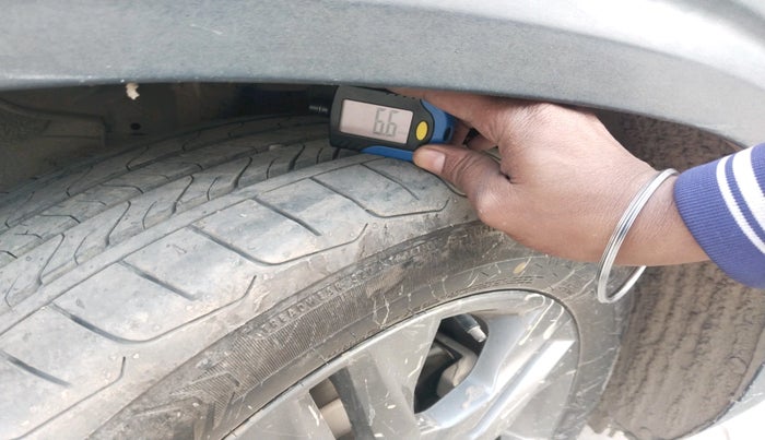 2022 KIA SELTOS HTX PETROL 1.5, Petrol, Manual, 60,839 km, tyre