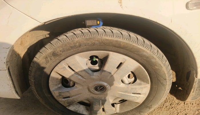 2016 Honda Amaze 1.5L I-DTEC E, Diesel, Manual, 74,793 km, tyre