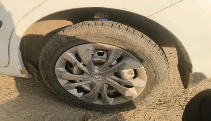 2016 Honda Amaze 1.5L I-DTEC E, Diesel, Manual, 74,793 km, tyre