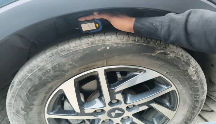 2023 Mahindra XUV300 W8 (O) 1.2 PETROL, Petrol, Manual, 11,283 km, tyre