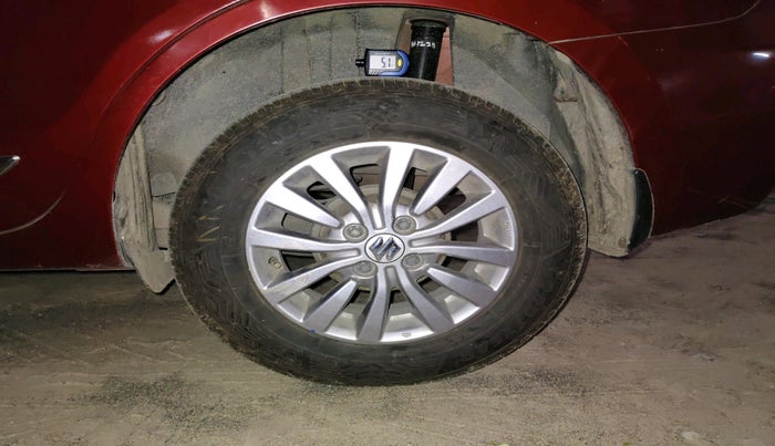 2019 Maruti Dzire VDI, Diesel, Manual, 1,35,804 km, tyre