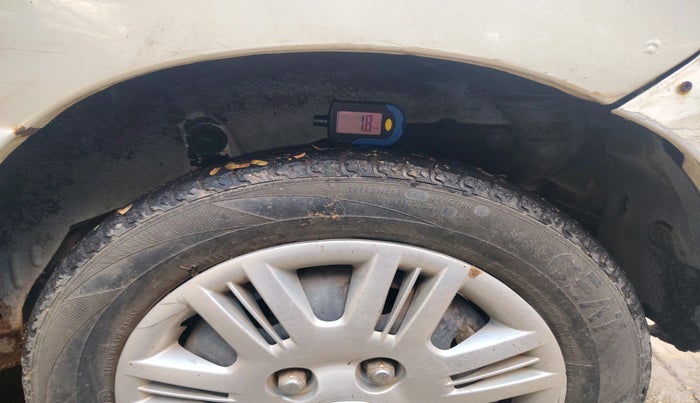 2010 Hyundai Santro Xing GLS, Petrol, Manual, 92,096 km, tyre