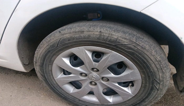 2014 Hyundai Elite i20 SPORTZ 1.2, Petrol, Manual, 1,26,230 km, tyre