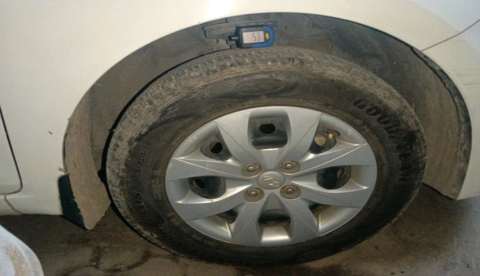 2014 Hyundai Elite i20 SPORTZ 1.2, Petrol, Manual, 1,26,230 km, tyre