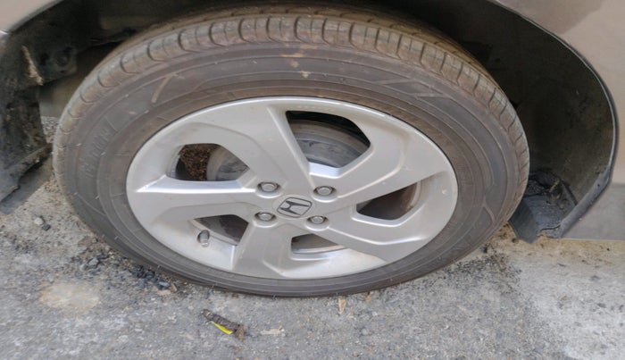 2014 Honda City 1.5L I-VTEC VX CVT, Petrol, Automatic, 99,351 km, tyre