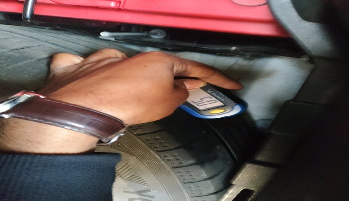 2013 Jaguar XF 2.2 DIESEL LUXURY, Diesel, Automatic, 49,386 km, tyre