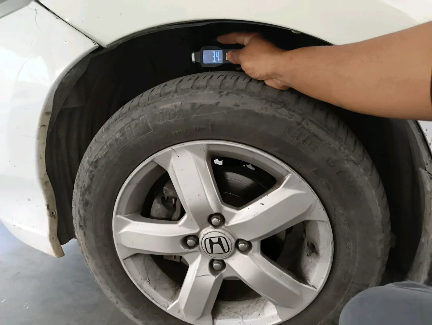2012 Honda City 1.5L I-VTEC S MT, Petrol, Manual, 1,10,000 km, tyre