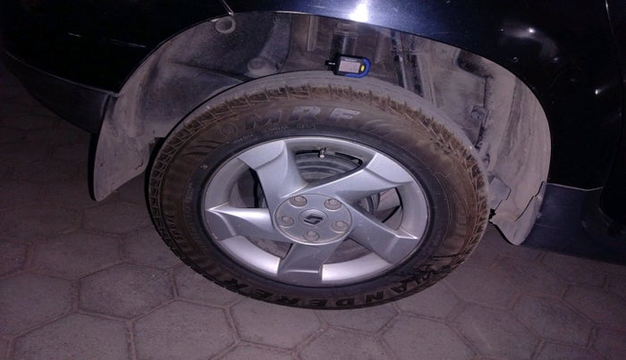 2013 Renault Duster 110 PS RXZ DIESEL, Diesel, Manual, 1,39,371 km, tyre