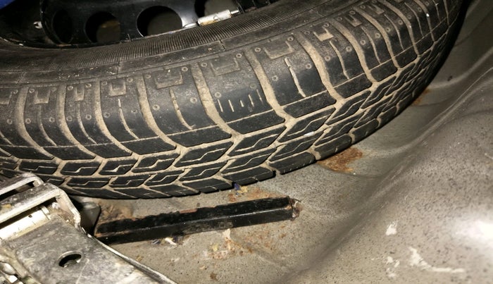 2015 Maruti Alto 800 LXI, Petrol, Manual, 51,525 km, tyre