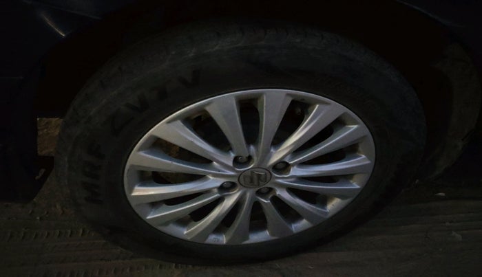 2019 Maruti Ciaz DELTA 1.5 SHVS MT PETROL, Petrol, Manual, 52,066 km, tyre