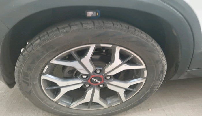 2022 KIA SELTOS GTX PLUS 1.5 DIESEL AT, Diesel, Automatic, 30,175 km, tyre