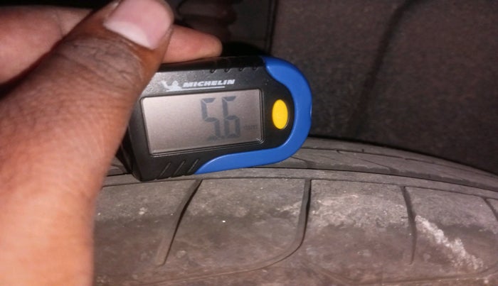 2017 Maruti Swift ZXI, Petrol, Manual, 70,043 km, tyre