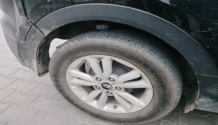 2016 Hyundai Creta SX 1.6 DIESEL, Diesel, Manual, 1,55,864 km, tyre