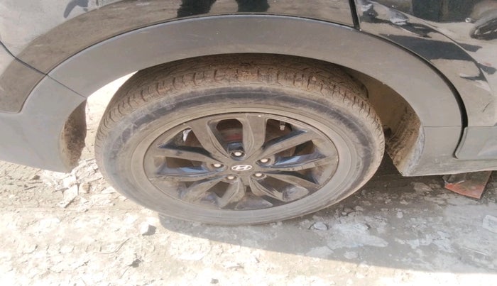 2019 Hyundai Creta SX 1.6 PETROL, Petrol, Manual, 1,03,836 km, tyre