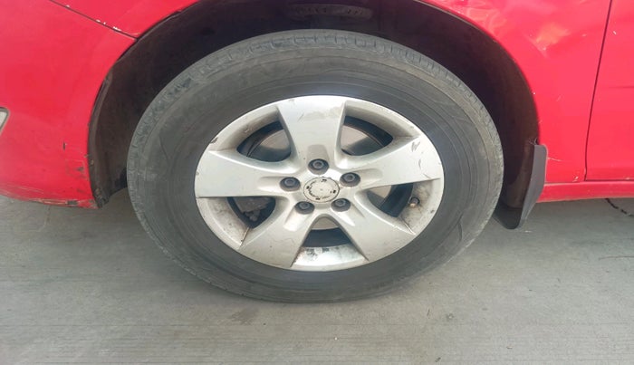 2011 Skoda Fabia CLASSIC 1.2 TDI, Diesel, Manual, 13,600 km, tyre