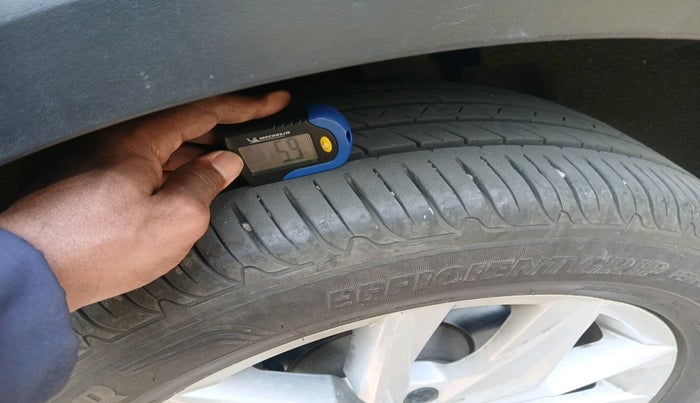 2019 Volkswagen TIGUAN ALL SPACE 2.0 TSI, Petrol, Automatic, 76,440 km, tyre