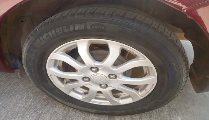 2013 Honda Amaze 1.2L I-VTEC VX, Petrol, Manual, 73,579 km, tyre