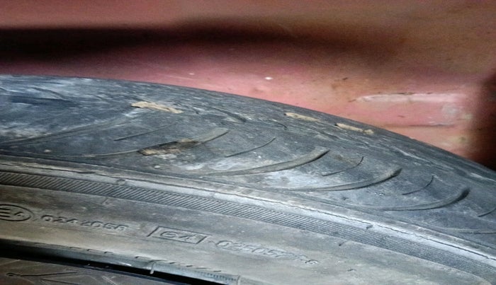 2011 Hyundai i10 SPORTZ 1.2, Petrol, Manual, 35,576 km, tyre