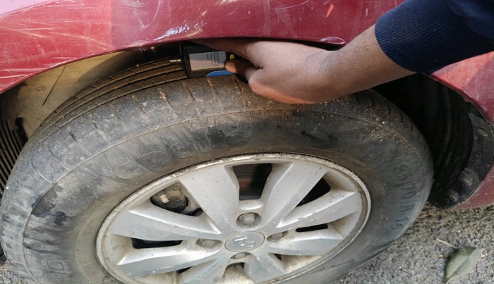 2013 Hyundai i20 SPORTZ 1.2, Petrol, Manual, 1,15,156 km, tyre