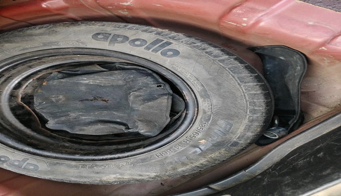 2013 Hyundai i20 SPORTZ 1.2, Petrol, Manual, 1,15,156 km, tyre