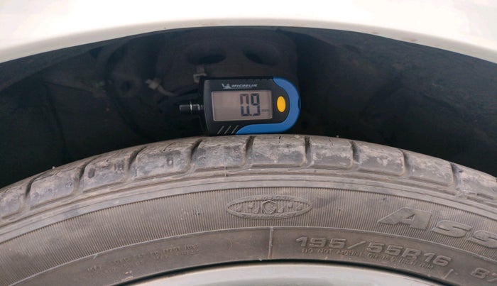 2012 Hyundai Verna FLUIDIC 1.6 VTVT SX, Petrol, Manual, 91,758 km, tyre