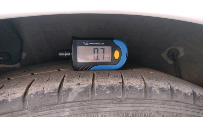 2012 Hyundai Verna FLUIDIC 1.6 VTVT SX, Petrol, Manual, 91,758 km, tyre