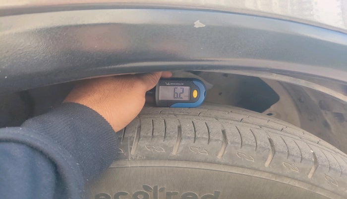 2014 Honda CRV 2.4L 4WD AVN AT, Petrol, Automatic, 1,46,996 km, tyre