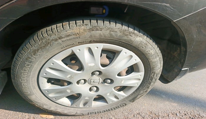 2015 Honda Amaze 1.2L I-VTEC S, Petrol, Manual, 54,543 km, tyre