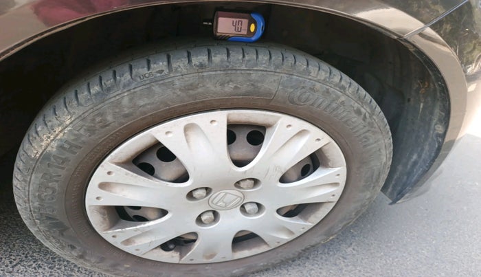 2015 Honda Amaze 1.2L I-VTEC S, Petrol, Manual, 54,543 km, tyre