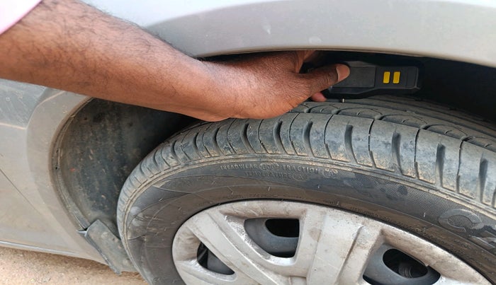 2011 Skoda Fabia AMBITION 1.2 MPI, Petrol, Manual, 95,298 km, tyre