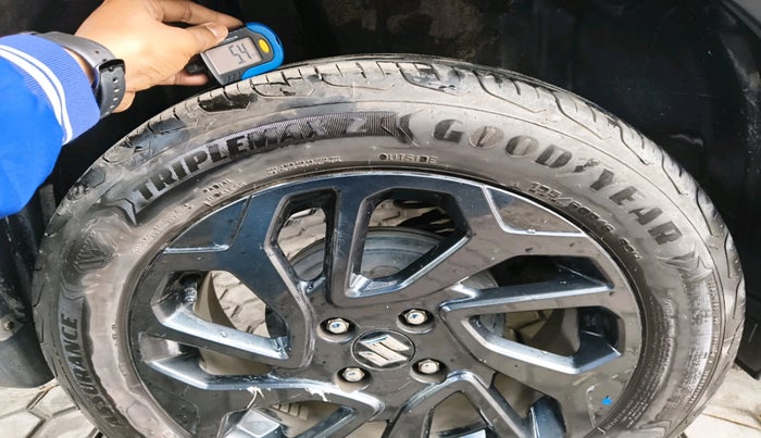 2023 Maruti FRONX DELTA PLUS 1.2MT, Petrol, Manual, 13,610 km, tyre