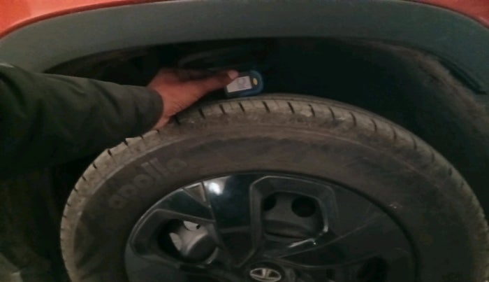 2022 Tata PUNCH ADVENTURE MT, Petrol, Manual, 12,816 km, tyre