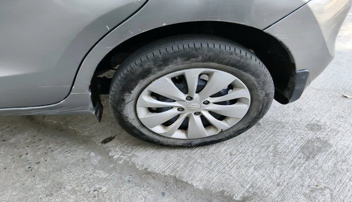 2016 Maruti Baleno DELTA PETROL 1.2, Petrol, Manual, 1,57,106 km, tyre