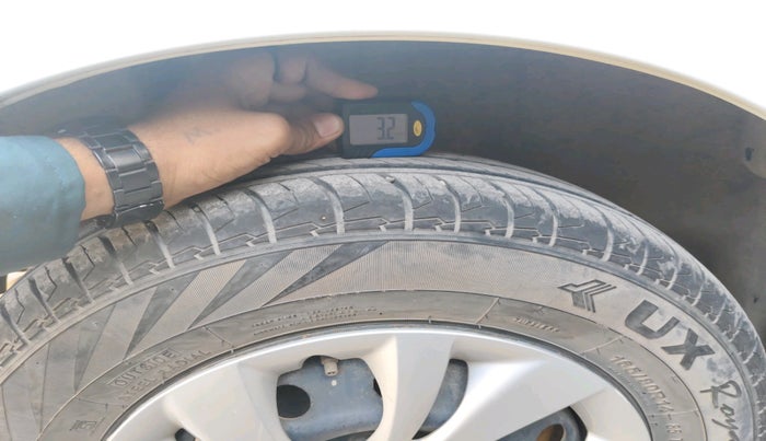 2022 Maruti Swift VXI, Petrol, Manual, 36,558 km, tyre