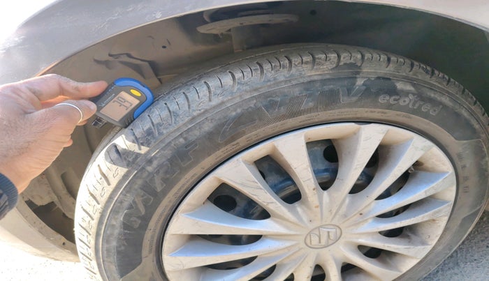 2016 Maruti Ciaz VDI+ SHVS, Diesel, Manual, 86,639 km, tyre