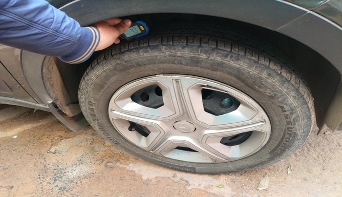 2023 Tata NEXON XM PLUS SUNROOF PETROL, Petrol, Manual, 58,070 km, tyre