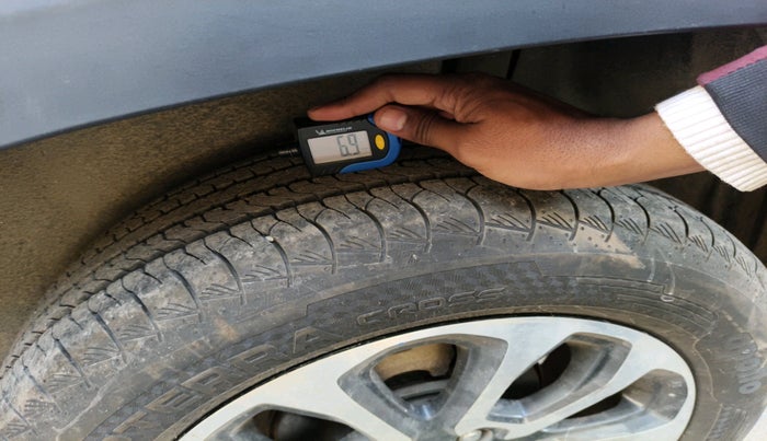 2023 Maruti Grand Vitara DELTA SMART HYBRID, Petrol, Manual, 10,642 km, tyre