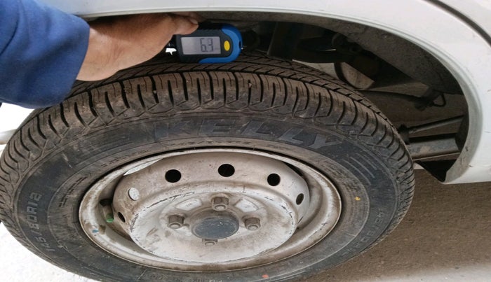 2010 Maruti Alto LXI, Petrol, Manual, 37,791 km, tyre