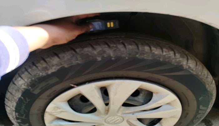 2021 Maruti Swift VXI, Petrol, Manual, 37,755 km, tyre