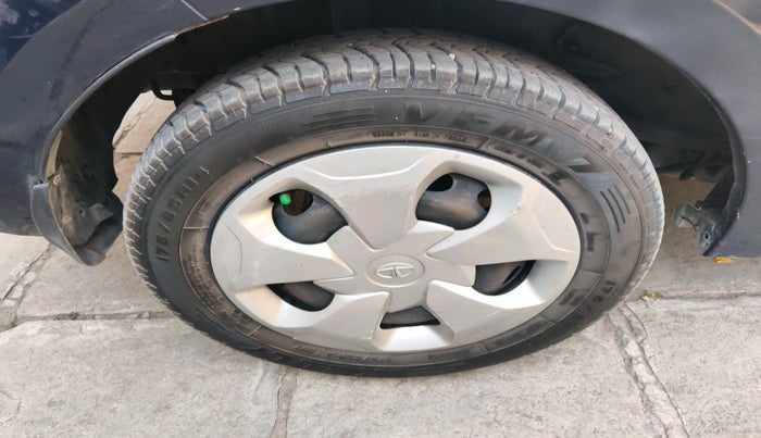 2021 Tata TIGOR XM PETROL, Petrol, Manual, 85,123 km, tyre