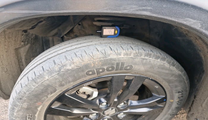 2019 Maruti Vitara Brezza ZDI PLUS AMT, Diesel, Automatic, 39,544 km, tyre