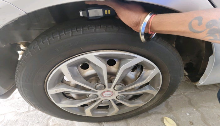 2012 Honda Brio E MT, Petrol, Manual, 90,948 km, tyre