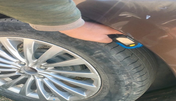 2018 Maruti Ciaz ZXI+, Petrol, Manual, 1,42,718 km, tyre