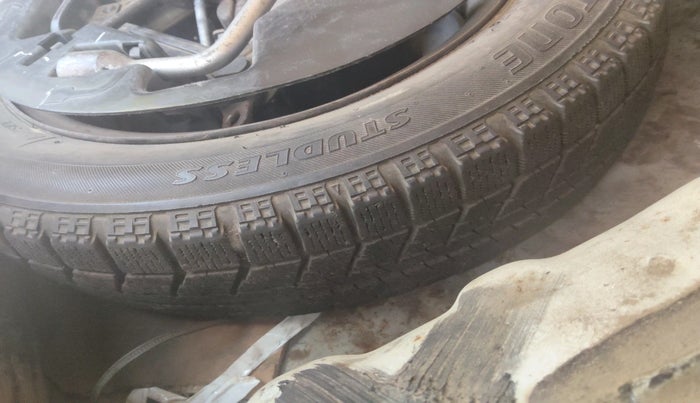 2012 Hyundai Santro Xing GL PLUS, Petrol, Manual, 1,61,442 km, tyre