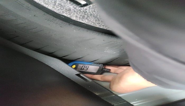 2021 Skoda KUSHAQ AMBITION 1.0L TSI AT, Petrol, Automatic, 33,113 km, tyre