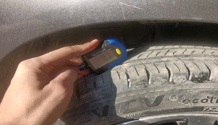 2021 Hyundai GRAND I10 NIOS ASTA AMT 1.2 KAPPA VTVT, Petrol, Automatic, 22,209 km, tyre