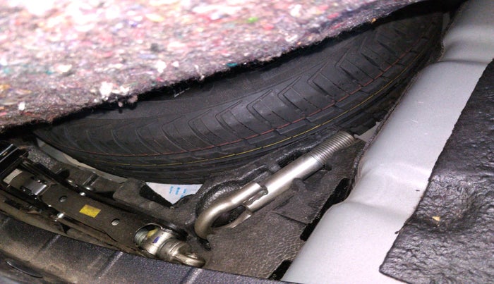 2022 Tata TIGOR XZ PLUS CNG, Petrol, Manual, 48,332 km, tyre